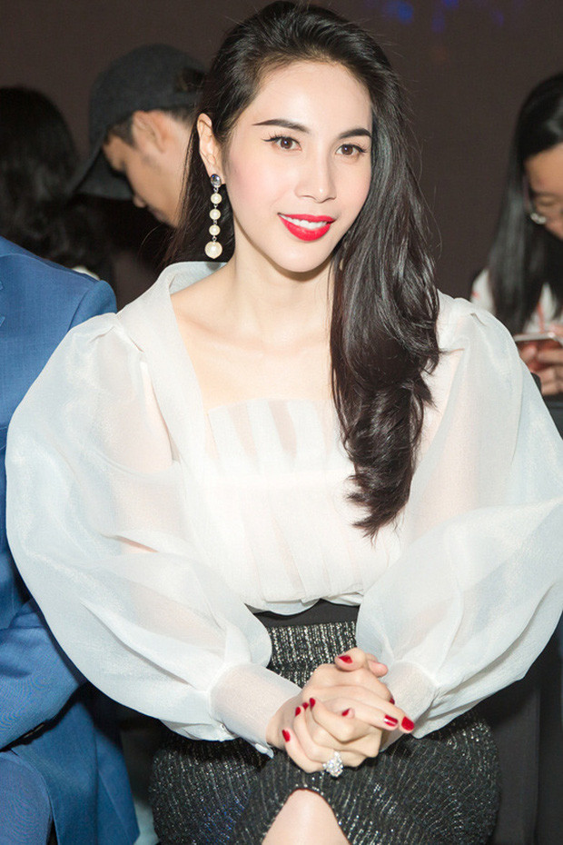 Gioi quang cao he lo ve Thuy Tien: 