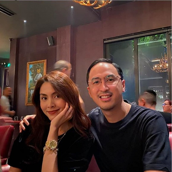 Em chong chuc mung Tang Thanh Ha ki niem 8 nam ngay cuoi-Hinh-8