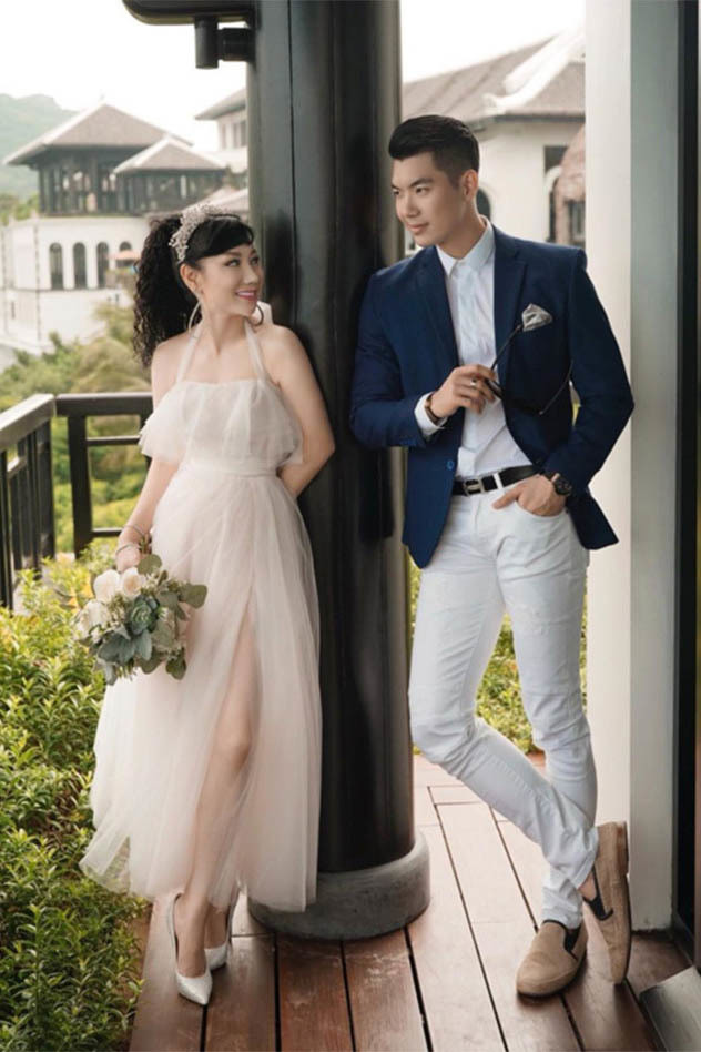  Trương Nam Thành: Trương Nam Thành và bà xã hơn 15 tuổi Thu Huyền công khai mối quan hệ tình cảm từ giữa năm 2017.