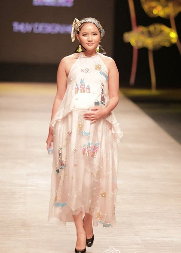 ình ảnh mũm mĩm của Phan Như Thảo khi mang thai.