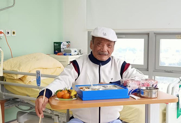 Vo NSND Tran Hieu sut 3kg khi chong gap tai nan