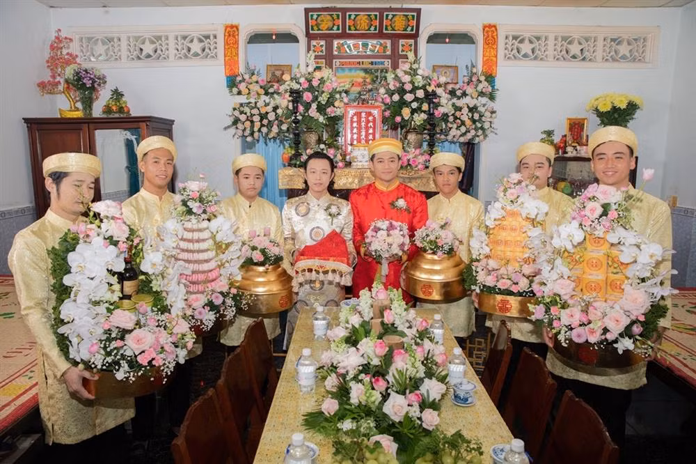 Lễ rước dâu diễn ra vào 12/12, tại nhà riêng của cô dâu - chú rể ở Hóc Môn. 