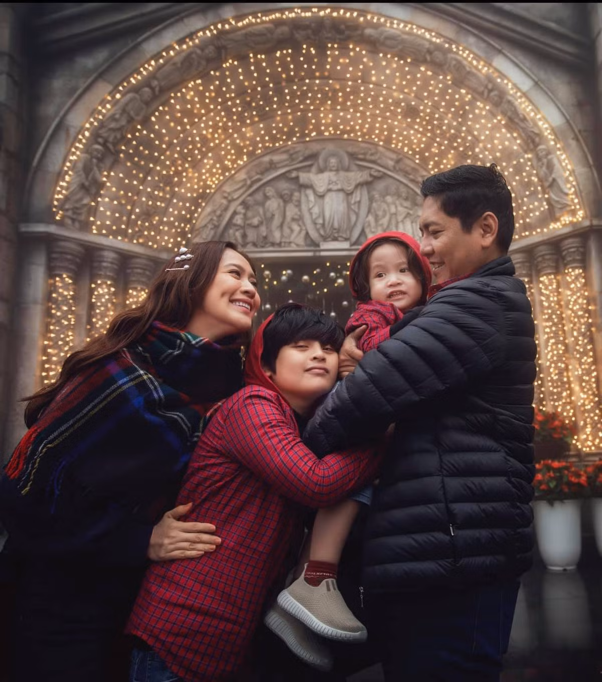 Thanh Thúy tâm sự Noel năm nay không được ở cạnh chồng.