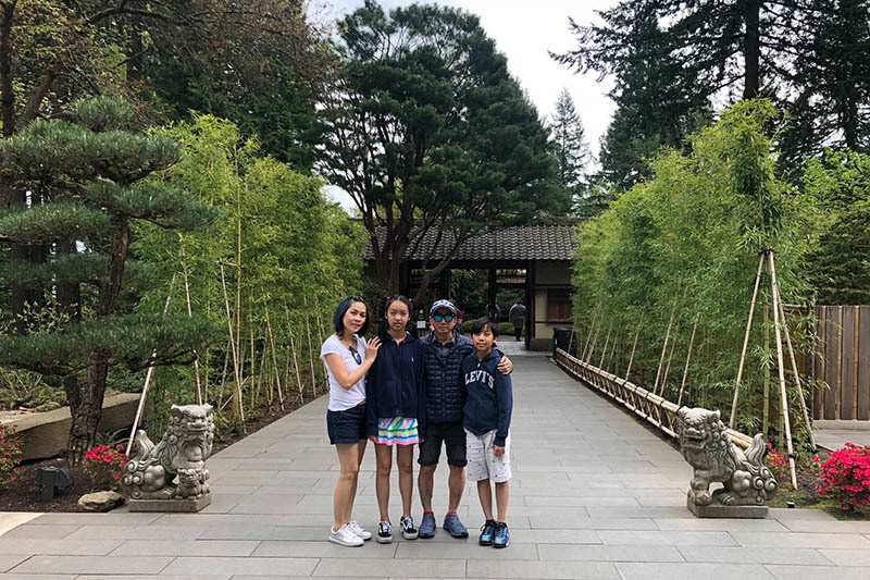 Danh ca hải ngoại bày tỏ bản thân không muốn đưa vợ con vào showbiz để đảm bảo rằng cuộc sống của họ không bị xáo trộn dù chỉ là một chút.