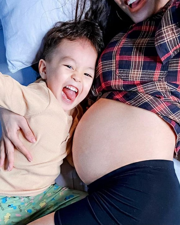 Ca nuong Kieu Anh sinh con thu hai gay bat ngo-Hinh-5