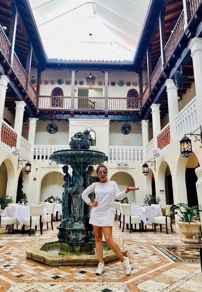 Thúy Nga tranh thủ thăm thú nhiều địa danh sau thời gian phải ở nhà do lệnh cách ly xã hội của Chính phủ Mỹ.