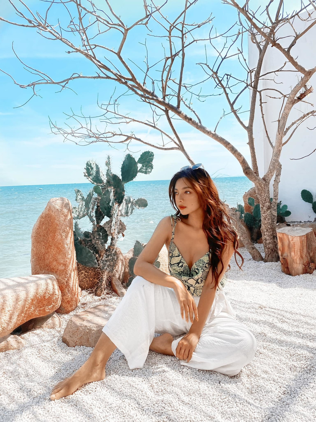 “Lúc đó tôi rất hứng thú với cốt truyện của phim và thấy bản thân cũng yêu thích diễn xuất nên đã nhận lời ngay. Nhưng một thời gian sau vẫn không được phản hồi, tôi rất buồn vì nghĩ mình đã đánh mất cơ hội quý giá...".