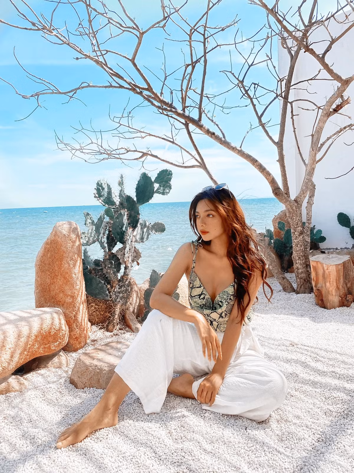 “Lúc đó tôi rất hứng thú với cốt truyện của phim và thấy bản thân cũng yêu thích diễn xuất nên đã nhận lời ngay. Nhưng một thời gian sau vẫn không được phản hồi, tôi rất buồn vì nghĩ mình đã đánh mất cơ hội quý giá...".