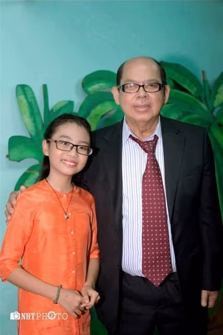 Mỹ Chi và ông Tô Văn Lai.