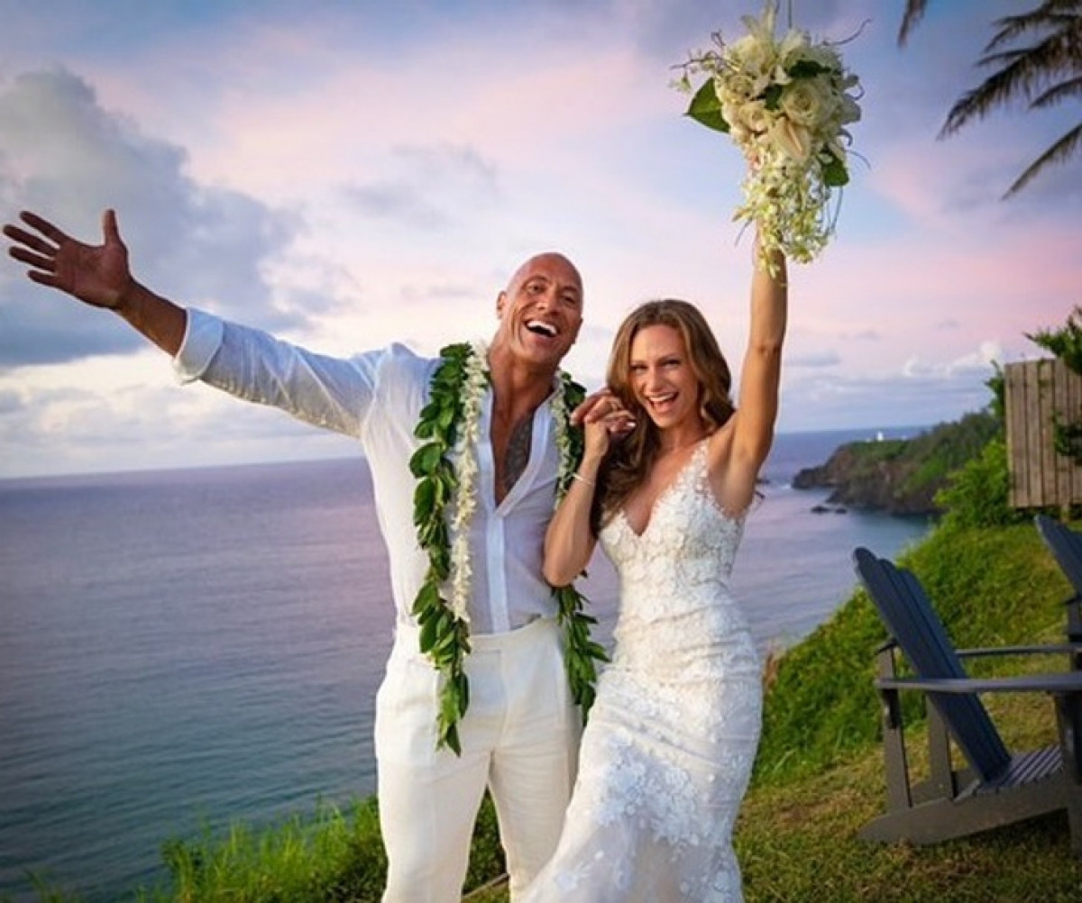 Nhung dam cuoi gian di khong ngo cua nguoi noi tieng-Hinh-6