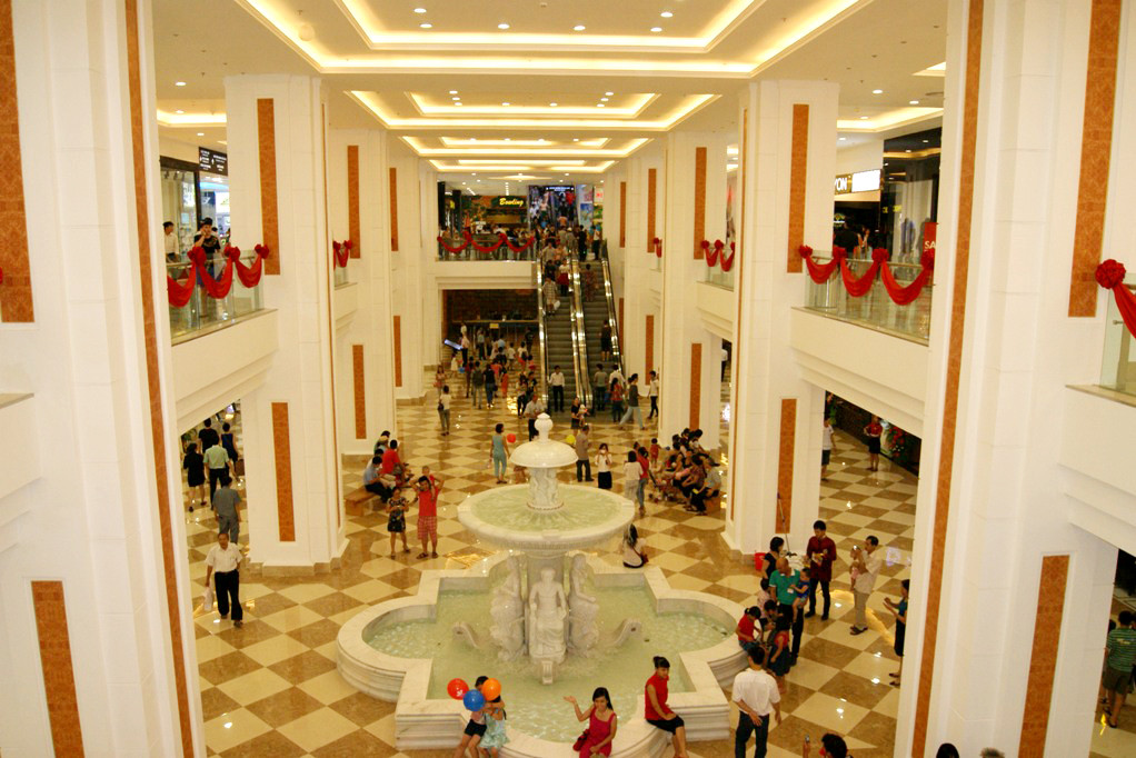 Một góc TTTM nhìn từ sảnh B1 xuống