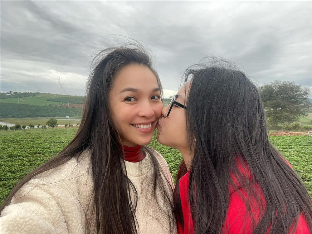 Hien Thuc dau don, am anh khi con gai vao tuoi 15-Hinh-4