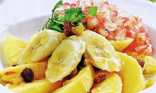 Loại quả được coi là “trái cây hạnh phúc” bán ở nhiều nơi bị ngó lơ vì...rẻ 7