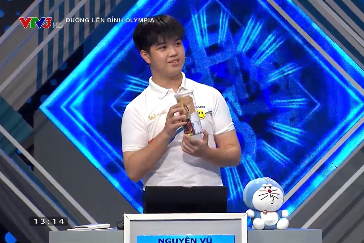 Hoc sinh dau tien mang cau truyen hinh Olympia ve Thai Binh-Hinh-2