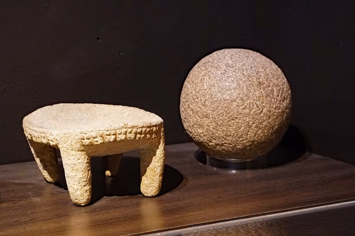  2. Được làm từ đá bazan. Các tảng đá Diquis chủ yếu được chế tác từ đá bazan, một loại đá núi lửa cứng, dễ dàng được xử lý thành các hình dạng theo ý muốn của người chế tác. Ảnh: oddnewsshow.com.