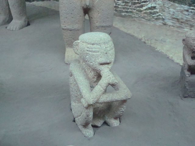  7. Các tảng đá có thể đã được sử dụng trong nghi lễ. Một số nghiên cứu cho thấy rằng những tảng đá có thể có liên quan đến các nghi lễ tôn giáo hoặc một số nghi thức cổ đại của người Diquis. Ảnh: Pinterest.