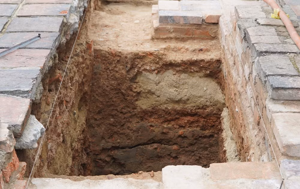 Phat lo dau tich quan trong giup phuc hoi Dai Cung Mon o Hue-Hinh-2