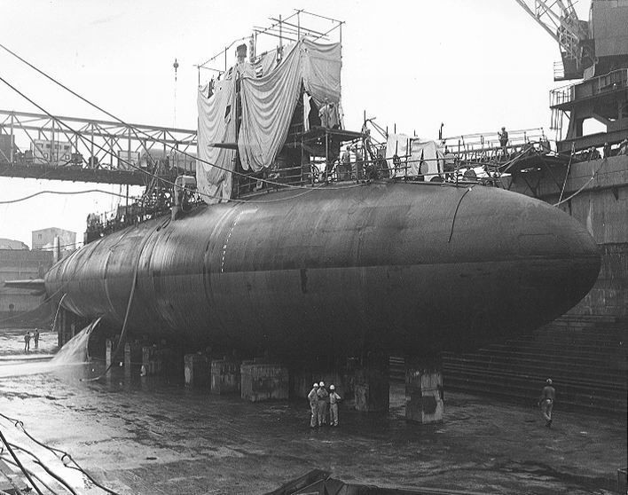  6. Một số bằng chứng chỉ ra lỗi kỹ thuật. Nhiều chuyên gia tin rằng USS Scorpion có thể đã gặp sự cố về ngư lôi hoặc rò rỉ khí hydro, dẫn đến vụ nổ bên trong tàu ngầm. Ảnh: Pinterest.