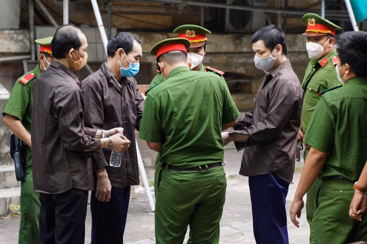 Sat hai Quan “Xa Lo”, 12 nguoi hau toa