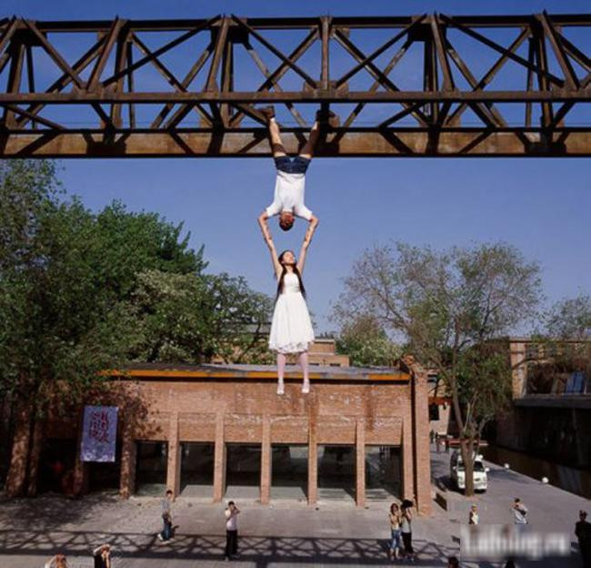 Ừ thì đâu ai muốn là người bình thường khi yêu.