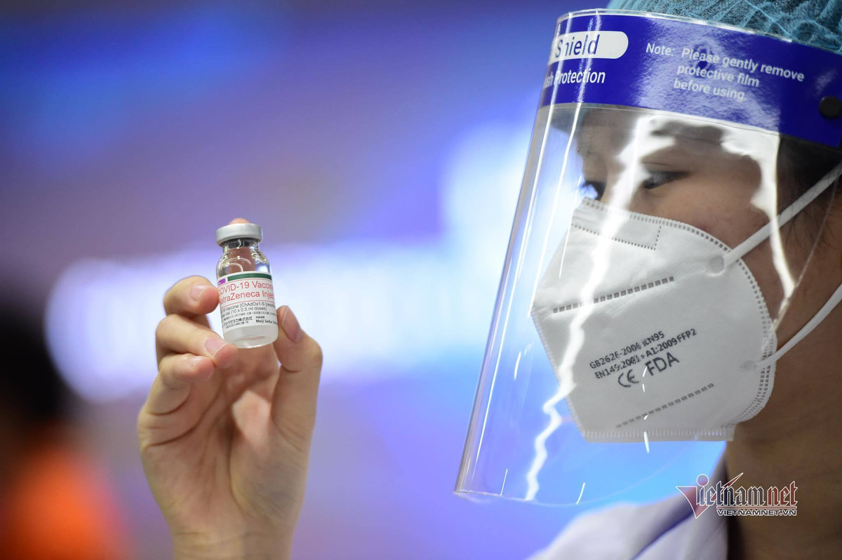 Tiem vac xin phong COVID-19 mui 3 can luu y dieu gi?