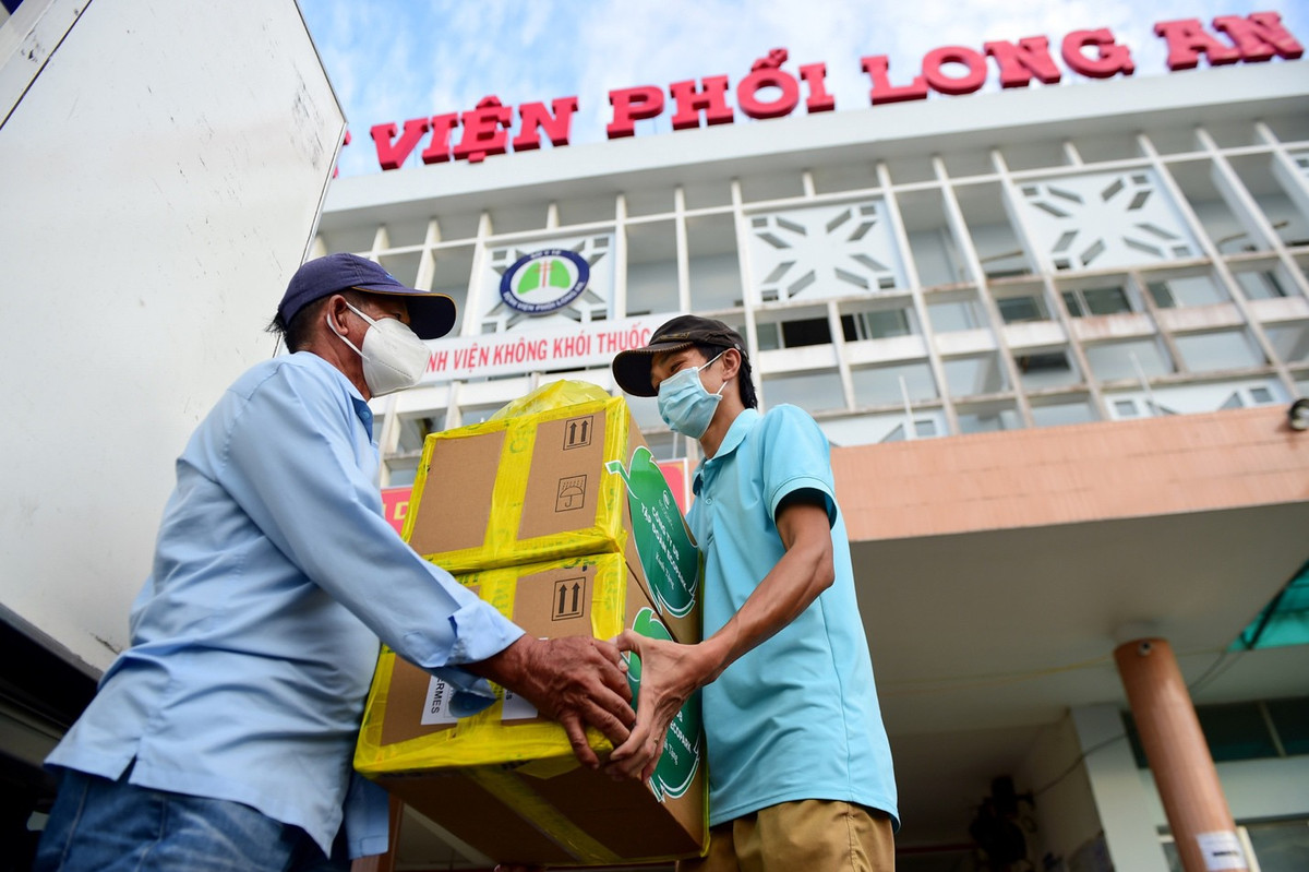 Hon 1 trieu vien Molnupiravir duoc ban giao cho 17 tinh thanh-Hinh-3