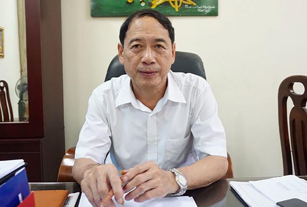 Giam doc So Tu phap: Chong dieu hanh dau gia, vo trung xe Mercedes la sai luat