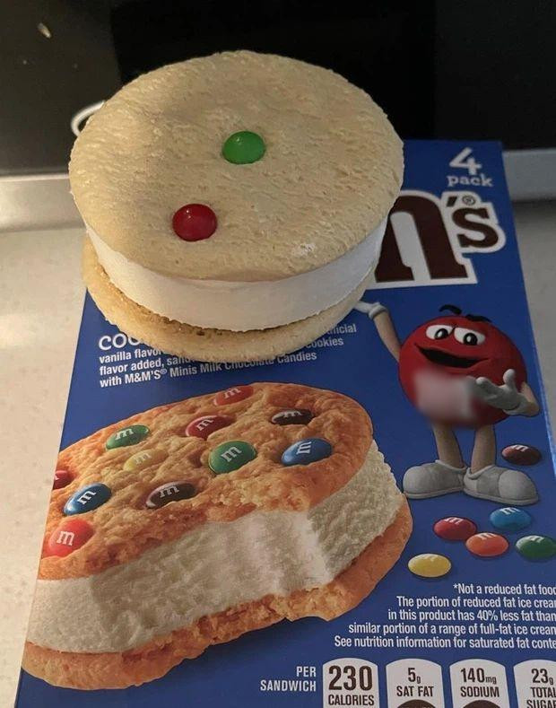 ất cả chỉ là giả dối.