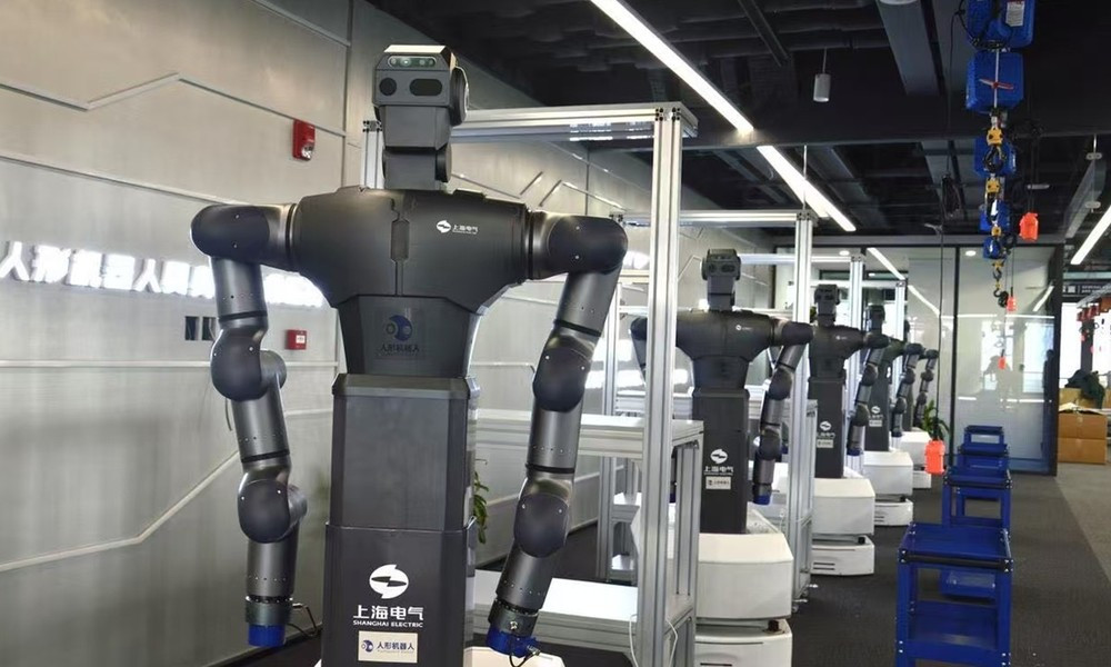 Với sự hỗ trợ của Trung tâm đào tạo này, các nhà sáng tạo robot có thể chuyên tâm hơn vào phát triển phần cứng. Còn lại, các kỹ năng cụ thể có thể thông qua đó để đa dạng hóa đồng thời nâng cao tính tương thích cho từng nhiệm vụ cụ thể.