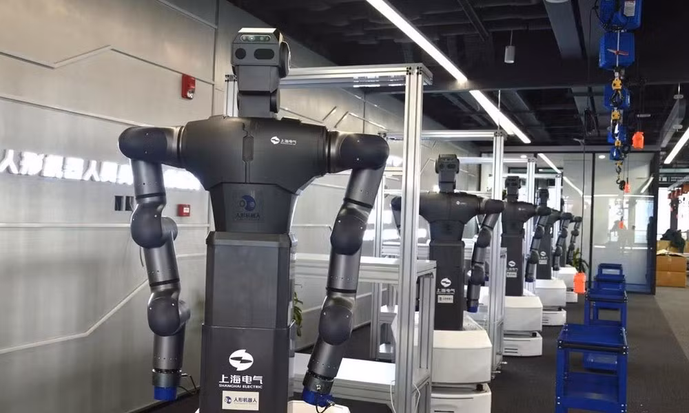 Với sự hỗ trợ của Trung tâm đào tạo này, các nhà sáng tạo robot có thể chuyên tâm hơn vào phát triển phần cứng. Còn lại, các kỹ năng cụ thể có thể thông qua đó để đa dạng hóa đồng thời nâng cao tính tương thích cho từng nhiệm vụ cụ thể.