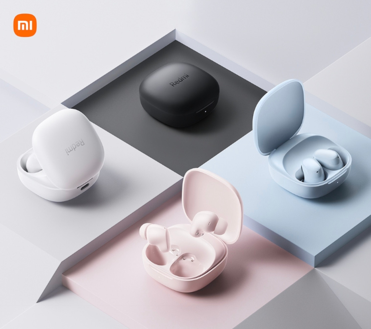 Redmi Buds 6 Play là mẫu tai nghe không dây phổ thông nổi bật với chất lượng âm thanh ấn tượng trong tầm giá. Tai nghe được trang bị driver dynamic lớn 10mm do Xiaomi Audio Lab tinh chỉnh, mang đến âm bass mạnh mẽ và chi tiết. Người dùng có thể tuỳ chỉnh 5 chế độ EQ khác nhau thông qua ứng dụng "Xiaomi Earbuds", phù hợp với nhiều thể loại nhạc.