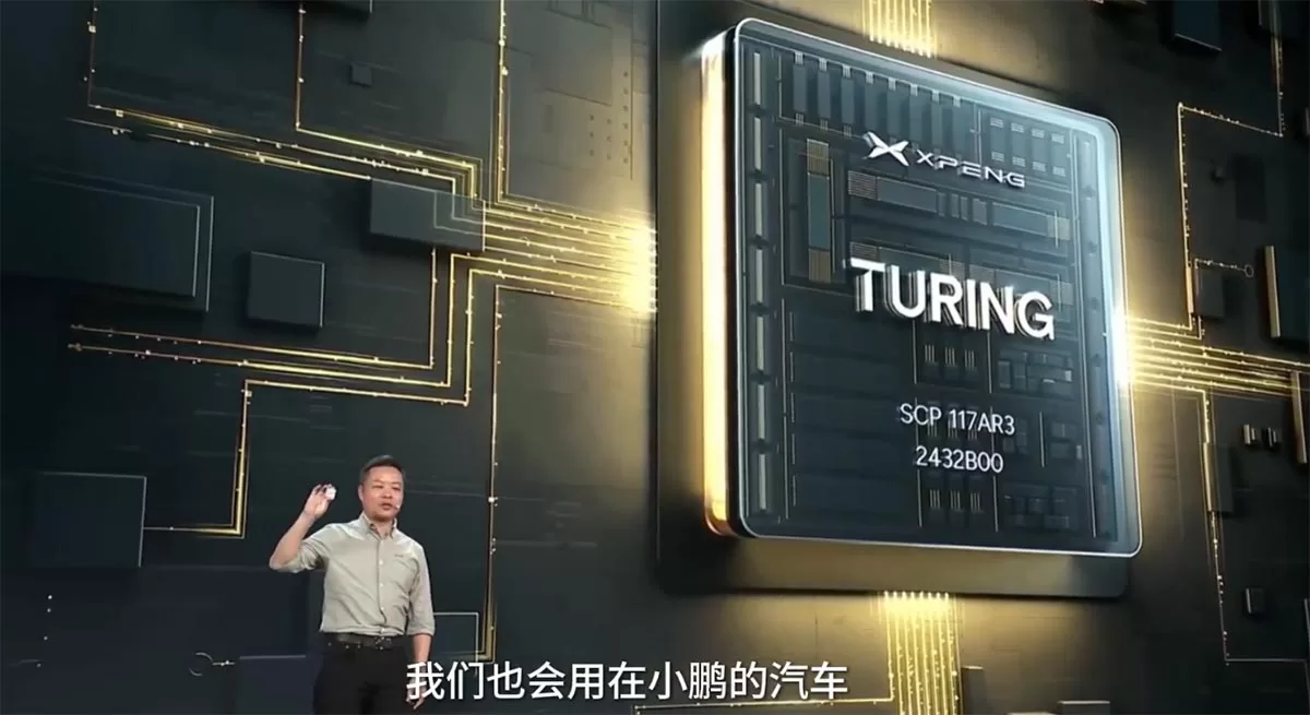 Robot hình người này được trang bị chip Turing AI, có 60 khớp, 200 bậc tự do và sức mạnh xử lý 3.000 TOPS.