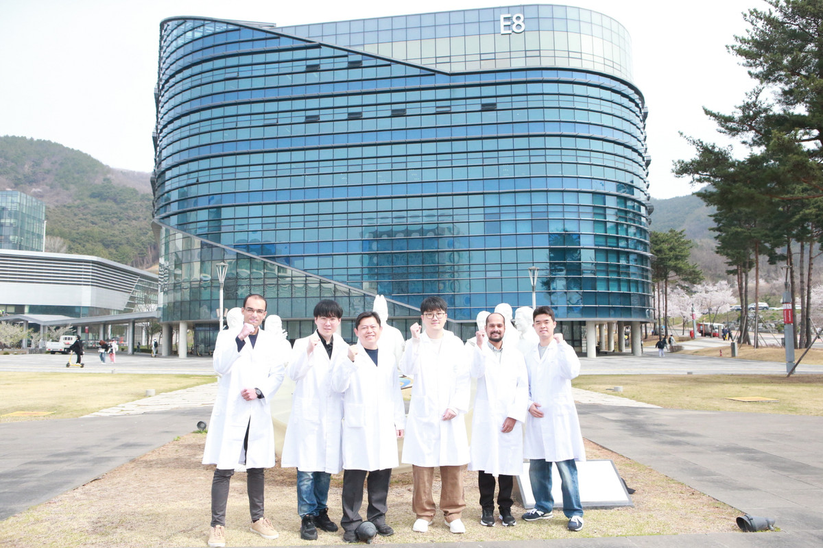 Hàn Quốc khoe pin hạt nhân siêu nhỏ, sử dụng trọn đời - Hình 3 Han Quoc khoe pin hat nhan sieu nho, su dung tron doi-Hinh-3