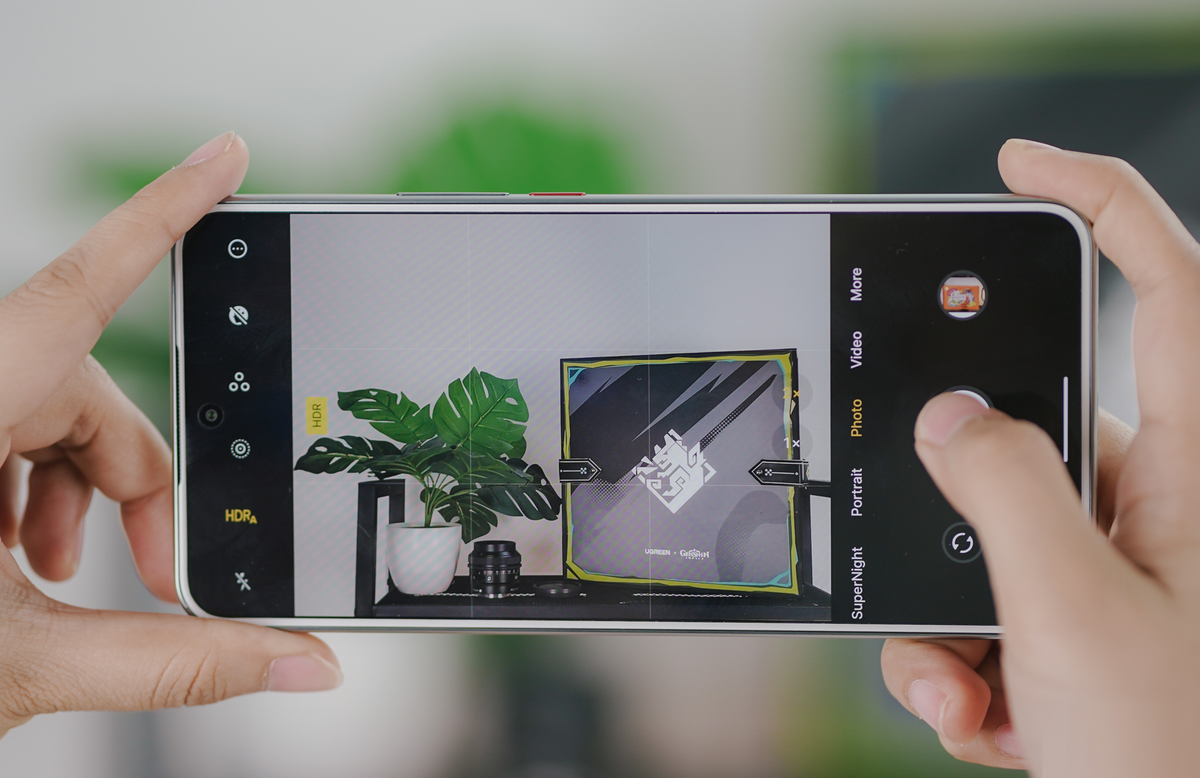 Meizu Lucky 08 được trang bị cụm camera kép phía sau. Camera chính dùng cảm biến Samsung ISOCELL HM6 với độ phân giải 108MP, khẩu độ f/1.7, hỗ trợ lấy nét theo pha PDAF. Ống kính phụ chỉ là cảm biến macro 2MP f/2.4, chủ yếu mang tính bổ trợ và không có tác dụng chụp ảnh cho lắm.
