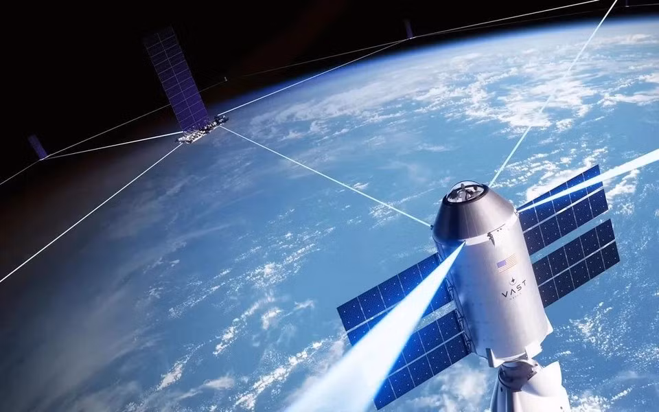 Cuối cùng, vệ tinh nhỏ quỹ đạo thấp cần có chức năng đặt kênh theo thời gian thực - đây là một vấn đề riêng biệt cần được giải quyết và kiểm soát trước tiên, vì nếu thiếu chúng, binh lính sẽ không có Internet để liên lạc trên chiến trường.