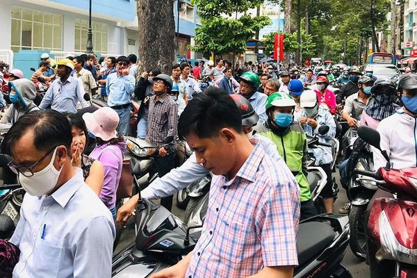 1 “choi' 17 vao lop 10 chuyen Trung hoc Thuc hanh DH Su pham TP.HCM