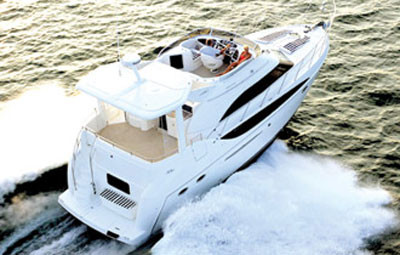 Cách đây mấy năm, Tổng giám đốc Công ty CP Kềm Nghĩa Nguyễn Minh Tuấn gây xôn xao dư luận khi đặt mua từ Mỹ 3 du thuyền, trong đó một chiếc mua giúp người bạn làm trong ngành ngân hàng.