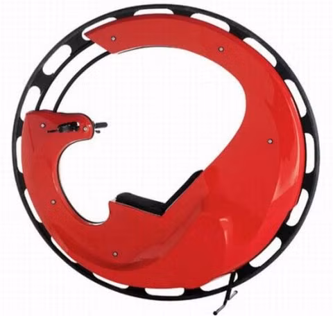 Chiếc xe một bánh Motoryzed với cấu tạo bằng sợi thủy tinh, có đường kính lên tới 1,5m, nặng 125 kg, với động cơ 4 thì và vận tốc đạt được khoảng 40 km/h.