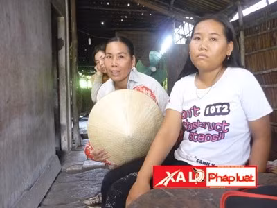 Cô bé Thúy An chấp nhận mang họ “Nguyển” để kịp thi đại học.