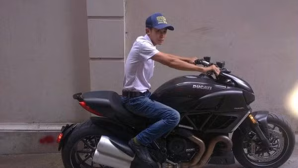 Siêu xe Ducatti đắt giá của một thiếu gia Tuyên Quang.