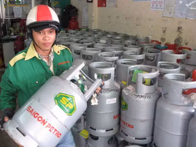 Gas cũng tăng giá từ 1/8