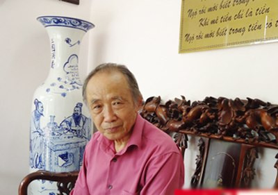 Chủ nhân của nghĩa trang chó mèo - ông Nguyễn Bảo Sinh. Ảnh: Pháp luật Việt Nam.