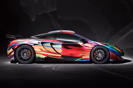 Giá của xe độ này là từ 95.000 euro, tương đương 122.000 USD, chưa tính giá trị xe nguyên bản.