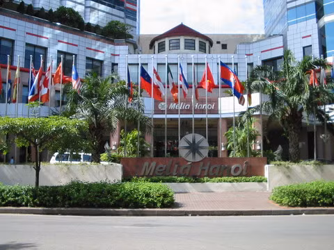 Khách sạn Melia Hà Nội