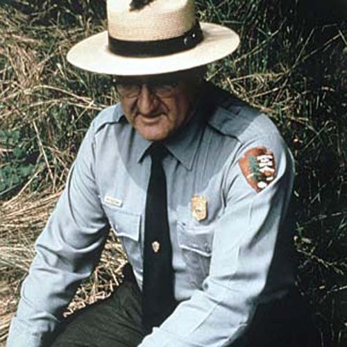 Ông Sullian chỉ bị thương ngoài da dù bị sét đánh đến 7 lần Ông Sullian chỉ bị thương ngoài da dù bị sét đánh đến 7 lần