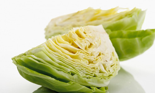 Dạ dày. Tổ chức Y tế thế giới khuyến nghị bắp cải là một trong những loại rau tốt nhất, được gọi là thức ăn tự nhiên của dạ dày. Nếu bạn bị loát dạ dày, tá tràng thì bác sỹ sẽ khuyên bạn nên ăn bắp cải. Mỗi ngày bạn có thể ăn bắp cải trộn với mật ong, phương pháp này có thể thúc đẩy chữa bệnh loét.