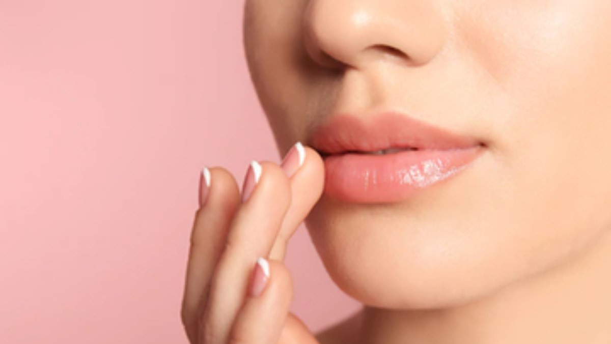 Khi còn trẻ, người này có thể gặp nhiều vất vả, khó khăn. Sau 30 tuổi, họ bắt đầu gặt hái được nhiều thành công, dễ dàng nắm bắt cơ hội làm giàu.