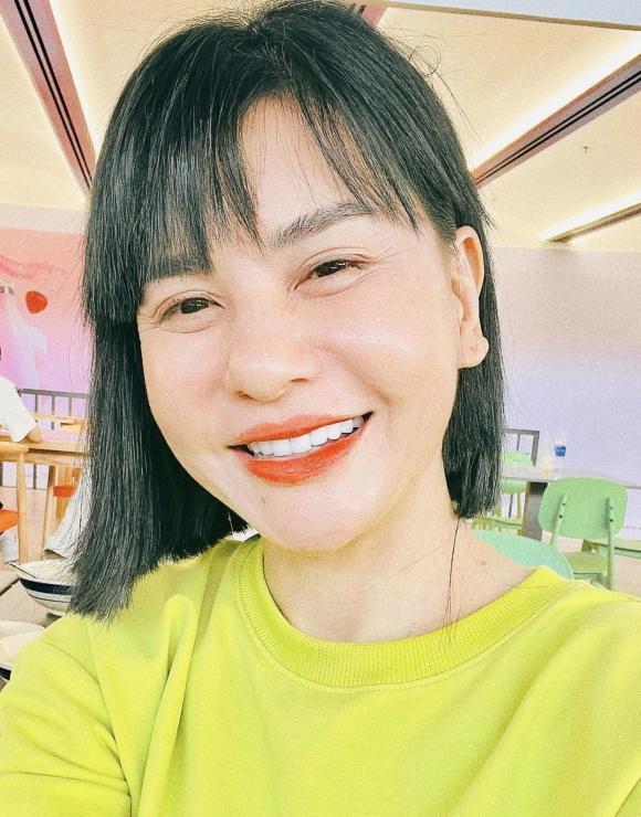 Cat Phuong buc xuc khi bi noi vay tien Kieu Minh Tuan-Hinh-4