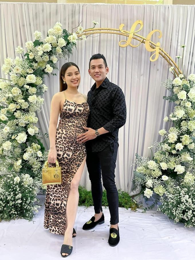 Bi nhan xet mac ho khi mang thai, Phuong Trinh Jolie noi gi?-Hinh-3