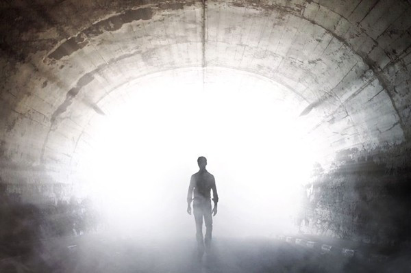 Giao su giai thich kha nang co cuoc song sau khi con nguoi qua doi